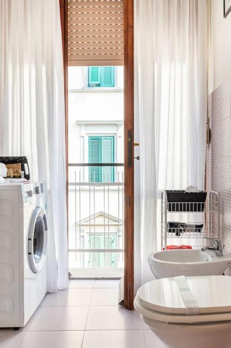 Casa Etruschi - Appartamento Con Posto Auto Livorno Ngoại thất bức ảnh